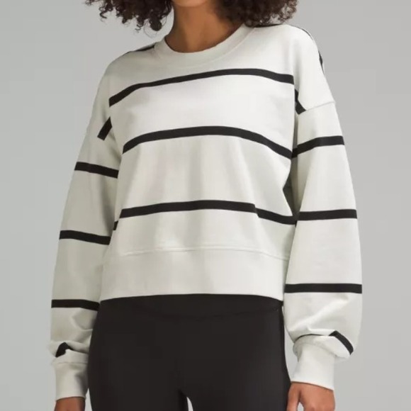 lululemon athletica Tops - Lululemon‎ Women's 6 White Black Stripped Perfectly Oversized Cropped Crew Top